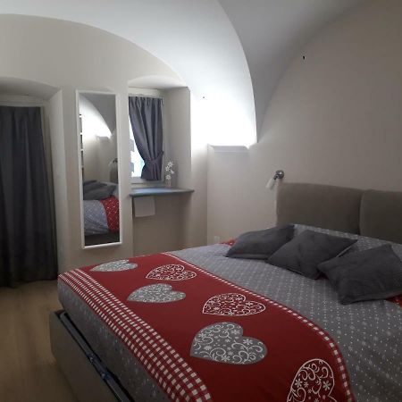 Aosta Romana Case Vacanza Екстер'єр фото